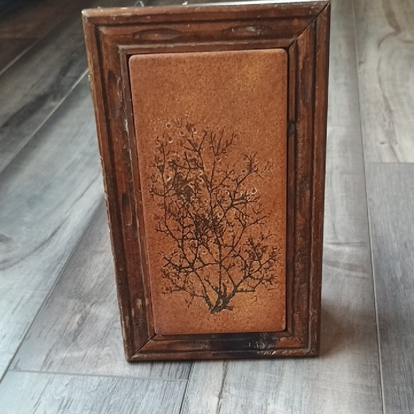 Vintage Wooden Jewelry Box with Tree Design Treasure Box - Picture 12 of 12